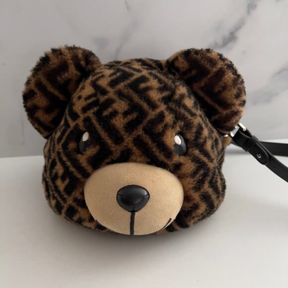 Fendi Shearling Cuty Bear Bag - Picture 3 of 10